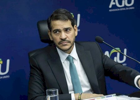 Messias tenta desarmar conflito entre PF e Mendonça antes que ele chegue ao STF