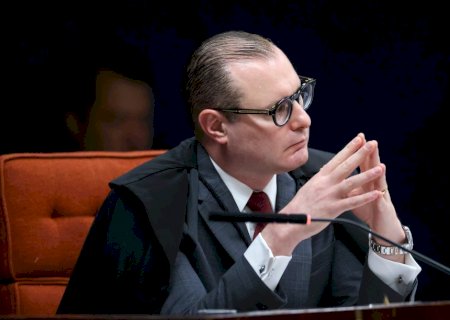 Zanin e Gilmar Mendes recebem acesso integral a conteúdo do celular de Daniel Vorcaro