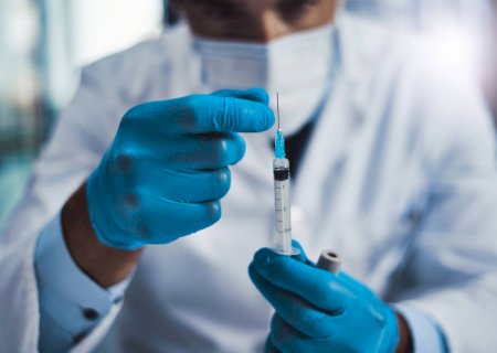 Passa mal ao tirar sangue? Veja sete dicas para lidar com o medo de agulha