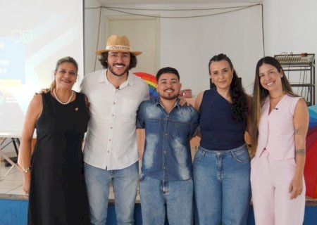 Capacitação reúne servidores para fortalecer atendimento à população LGBTQIA+ em Batayporã