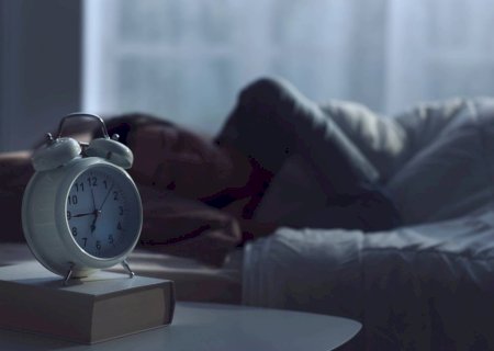 Sono ideal de adultos varia e põe em xeque regra das 8 horas