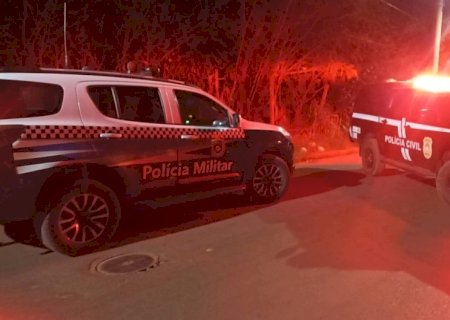 Nova Andradina: Quatro pessoas são alvejadas a tiros dentre elas um adolescente, no distrito Nova Casa Verde e quatro suspeitos foram presos pela Polícia