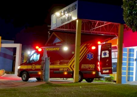 Motociclista morre após perder controle e bater contra árvore em cidade do MS