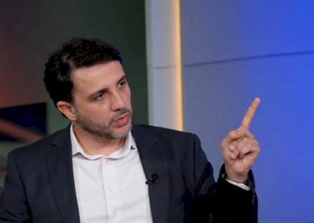 Renan Santos aciona TSE contra reajuste do Bolsa Família | G1
