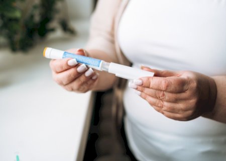 Canetas, hormônios e o desafio de separar ciência de oportunismo | Letra de Médico