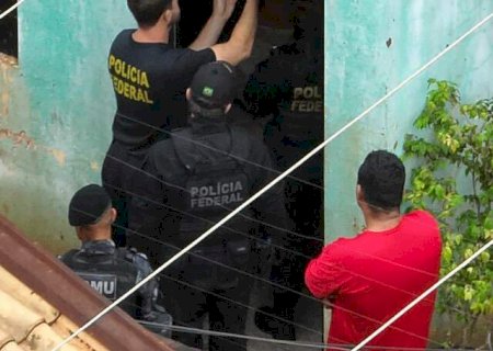Vigilante da PF é preso por vazar informações à quadrilha que traficava drogas