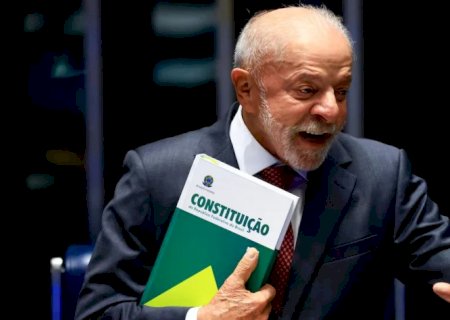 Lula admite falta de recursos para manter políticas atuais a partir de 2028