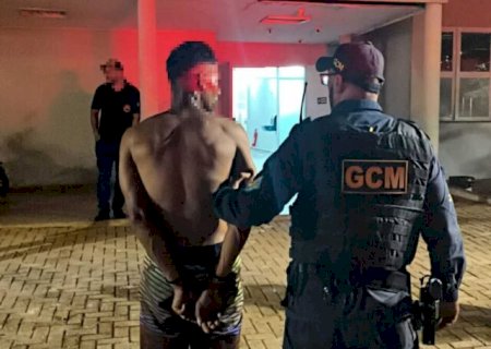 Homem é preso após ignorar medida protetiva e ameaçar ex-mulher