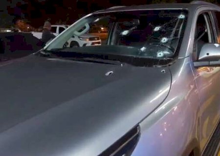 Dupla em motocicleta mata paraguaio de 28 anos a tiros na fronteira