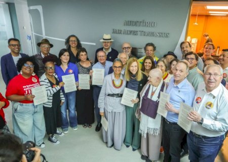 Filha de FHC, advogados e ex-ministros assinam carta de apoio à reeleição de Lula