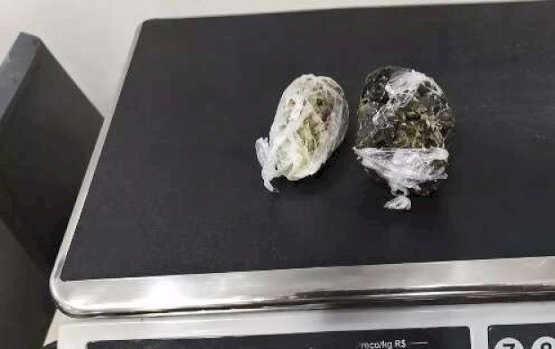 Preso é flagrado com maconha dentro de bolsa de colostomia