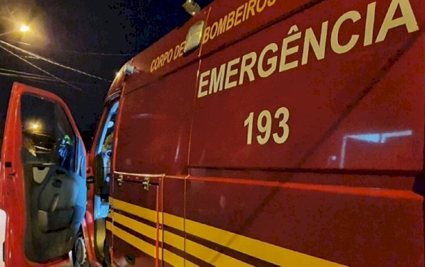 Homem espanca a companheira por ciúmes e é morto a facadas