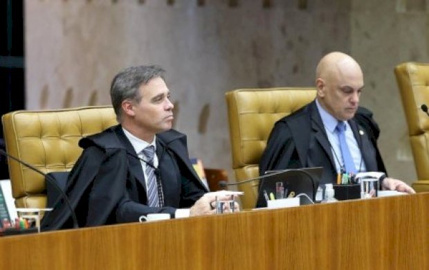 Crise que opôs Mendonça a Moraes bate recorde de repercussão política nas redes