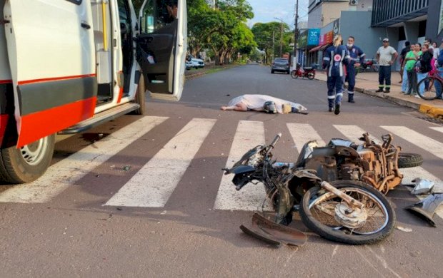 Técnica de enfermagem morre após moto ser atingida por carro conduzido por padre
